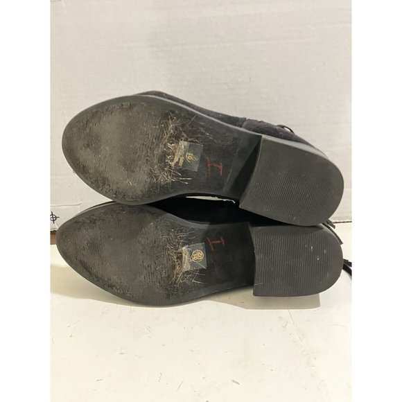 City Classified Black 3.5"block Heel Round Toe Ankle Boot WOMEN Size 8.5 - Picture 7 of 8